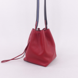 女包、女士包包、單肩斜挎包個(gè)性化定制、皮具箱包設(shè)計(jì)出紙格、手袋包袋打樣制版、布包皮包OEM代工生產(chǎn)制造、學(xué)生畢業(yè)設(shè)計(jì)大賽作品縫制、手工皮具私人專(zhuān)屬制作、款號(hào)190521